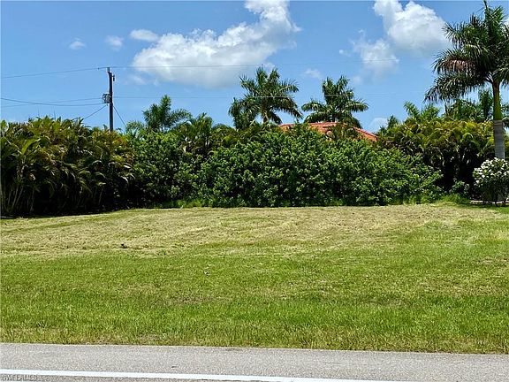 2nd image of 5418 Agualinda Blvd