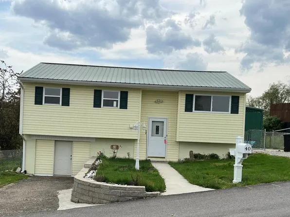 40 Skyvue Drive, Wheeling, WV 26003