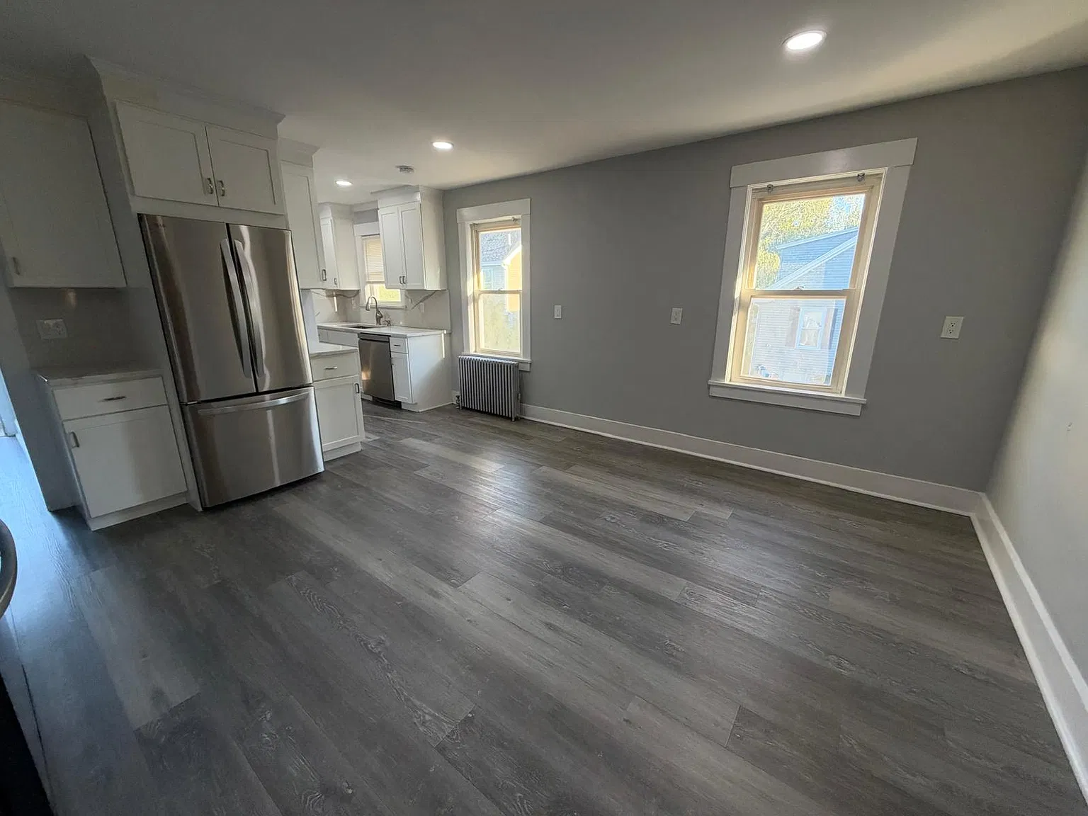 4 bed, 1230 sqft, $3,400 — Photo 4