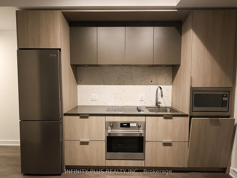 130 River St E #3006 — Photo 10