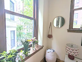 Rented by Manhattan Spaces