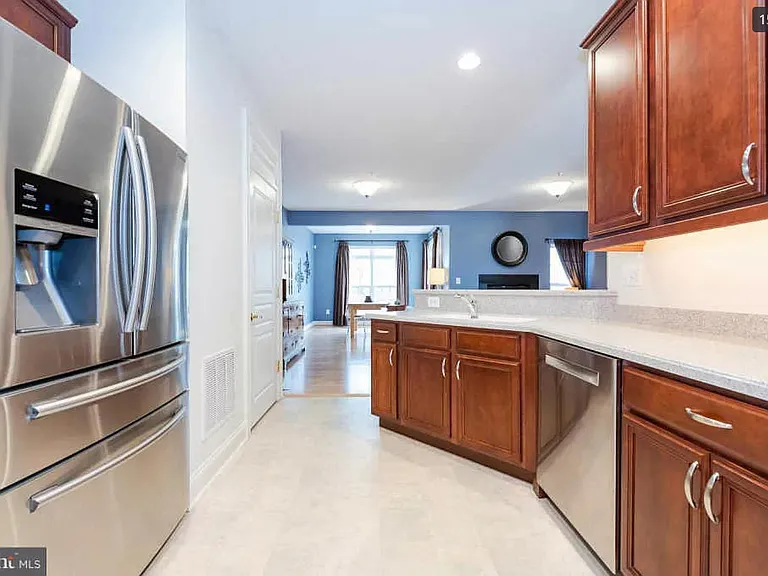 8042 Four Quarter Rd — Photo 7