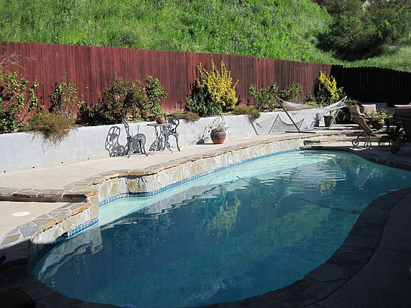 2nd image of 3650 Ventura Canyon Ave