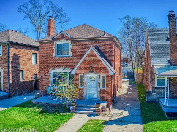 18680 Cherrylawn St, Detroit, MI 48221