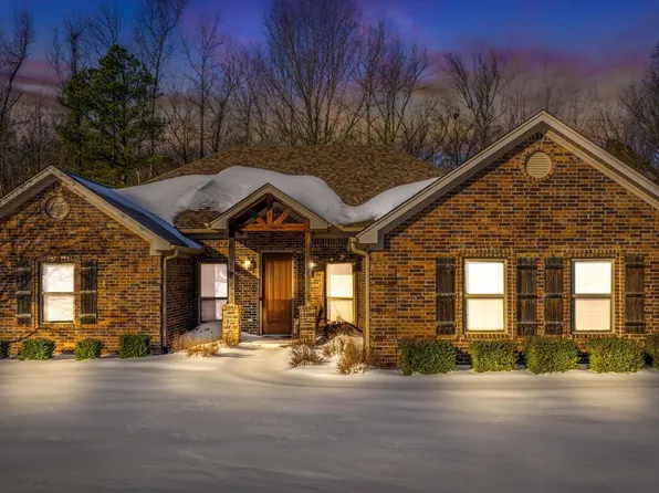 160 Creekside Dr, Austin, AR 72007