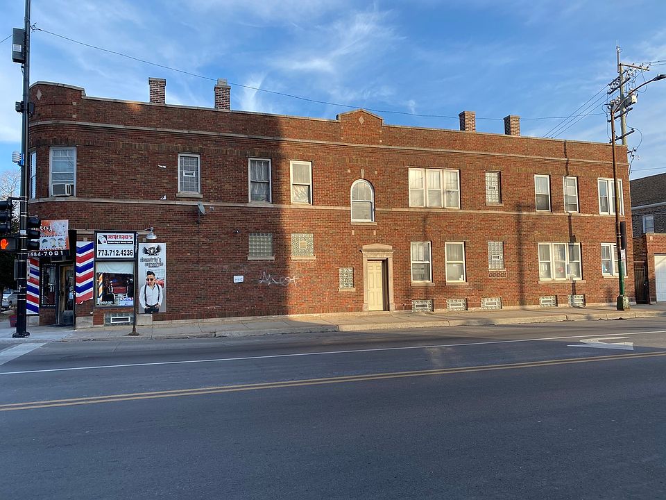 2nd image of 2759 W 43rd St
