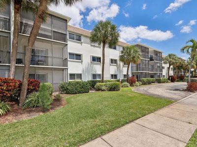 701 NE 1st Ct #206, Hallandale, FL, 33009