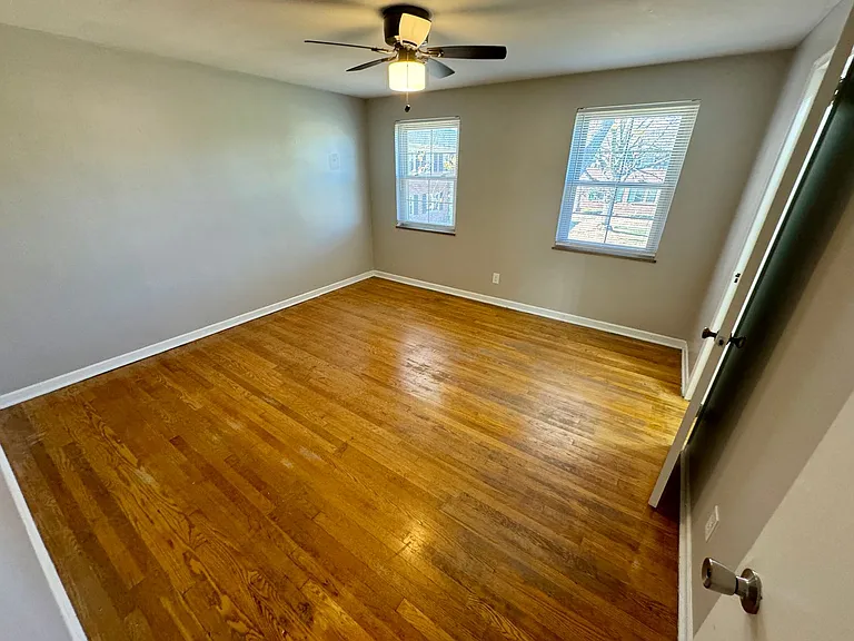 1139B Sells Ave — Photo 32
