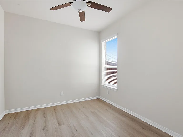 2601 Rough Berry Rd — Photo 25