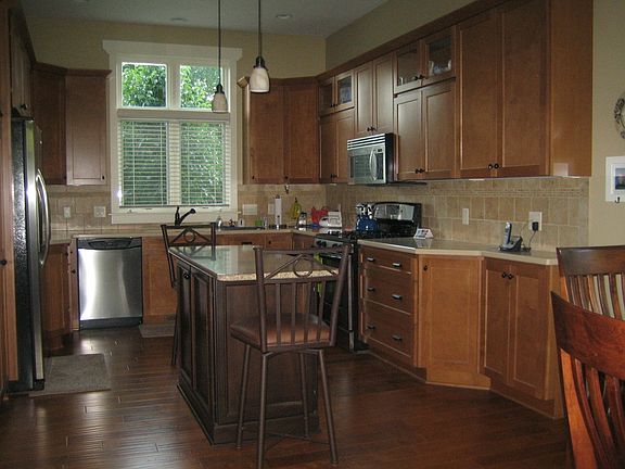 2nd image of 6746 Munstead Woods Dr
