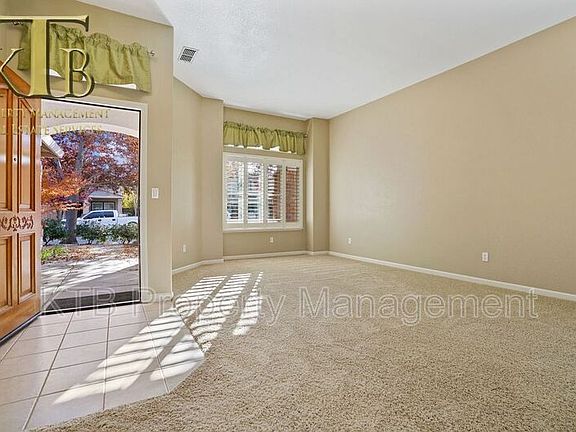 5th image of 1511 Edgemore Ave