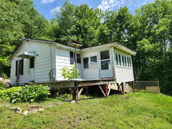 489 Campbell Street, Hartford, VT 05047