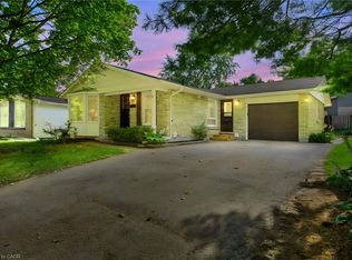95 Underhill Cres, Kitchener, ON N2A 2S7
