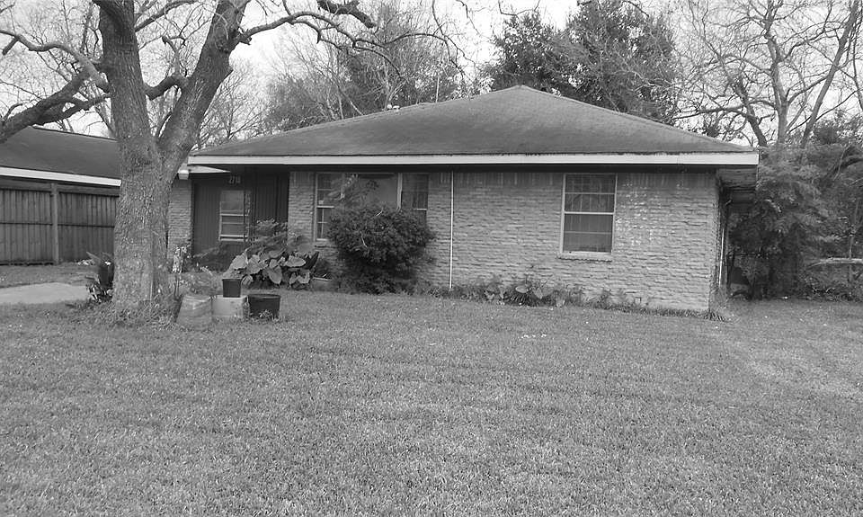 1st image of 2710 Knotty Oaks Trl