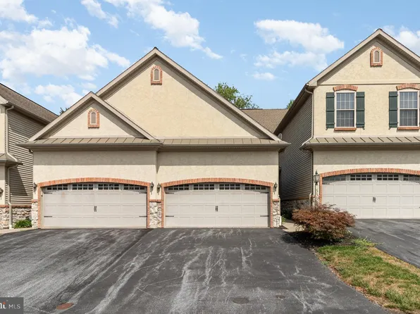 5594 Twilight Dr, Harrisburg, PA 17111