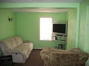 3rd image of 91 Tompkins St