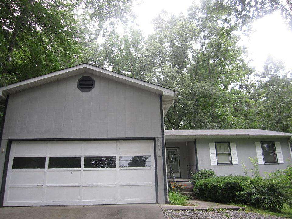 1st image of 107 Delbridge Ln