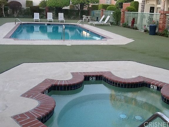 5th image of 5301 Balboa Blvd Unit B3