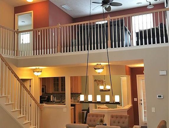 3rd image of 703 Cranberry Ct