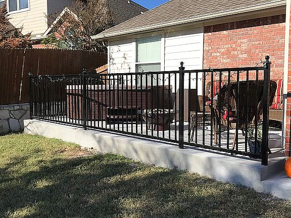 2nd image of 5018 Grace Dr
