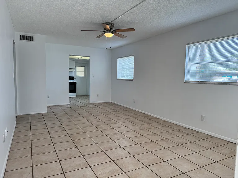 3480 32nd Ave N #105 — Photo 7