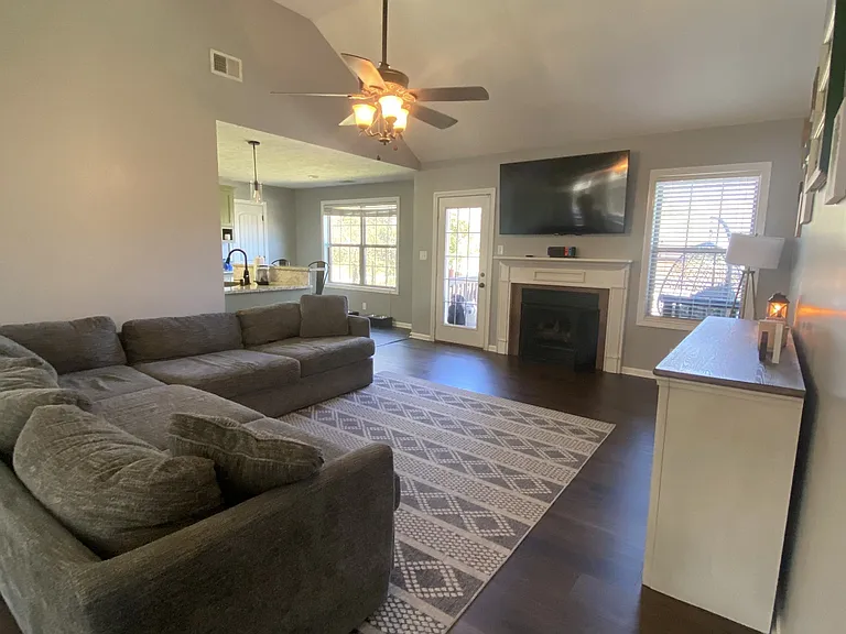 2638 Seven Mile Ferry Rd — Photo 13