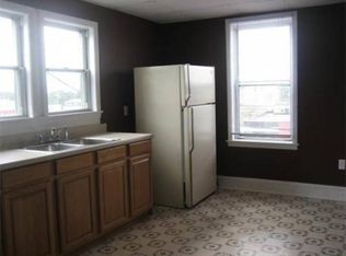 1273 N Main St APT 4, Providence, RI 02904