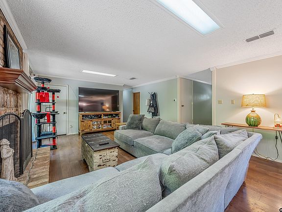 5th image of 276 Rodessa Dr