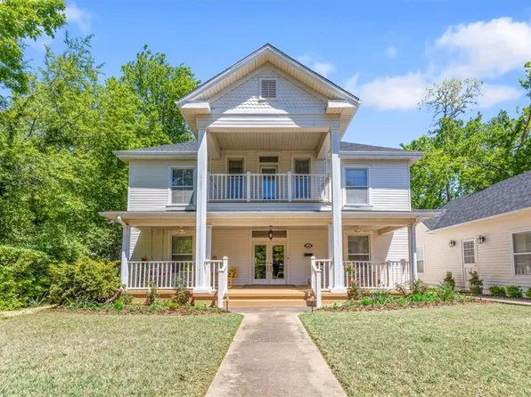 510 E Prospect St, Fayetteville, AR 72701