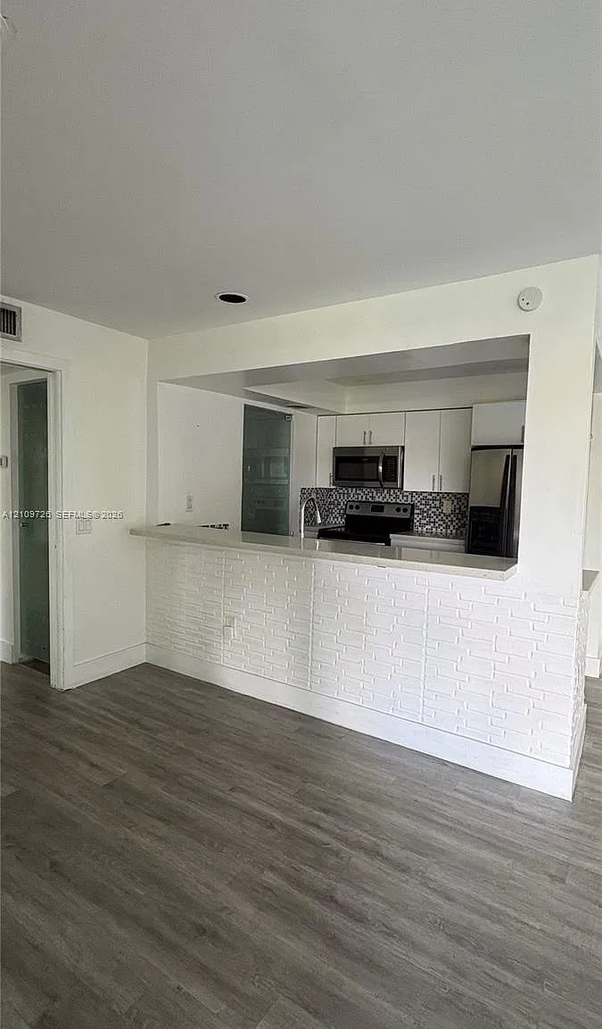 South Lake Villas Condo — Photo 3