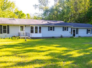 6340 Warren Woods Rd, Three Oaks, MI 49128