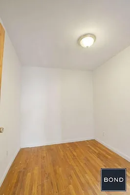 Rented by Bond New York | media 10