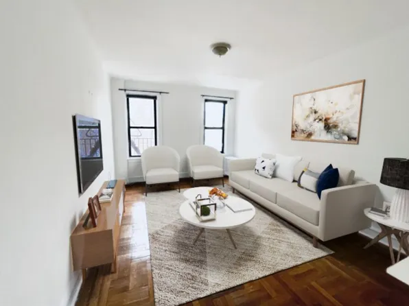 4142 42nd St APT 4L, Long Island City, NY 11104