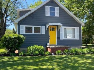 205 N Kibbee St, Saint Johns, MI