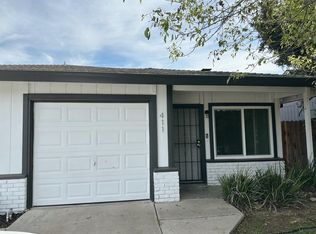 411 Elizabeth Way, Woodland, CA