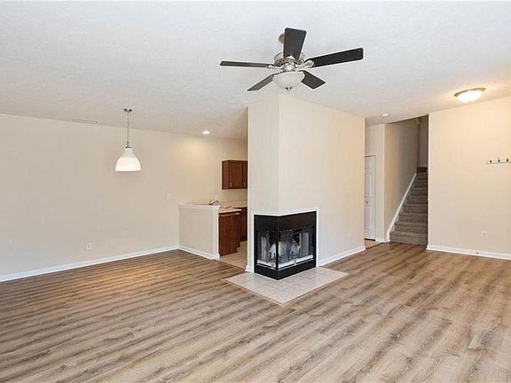 3rd image of 13410 White Granite Dr Unit 400