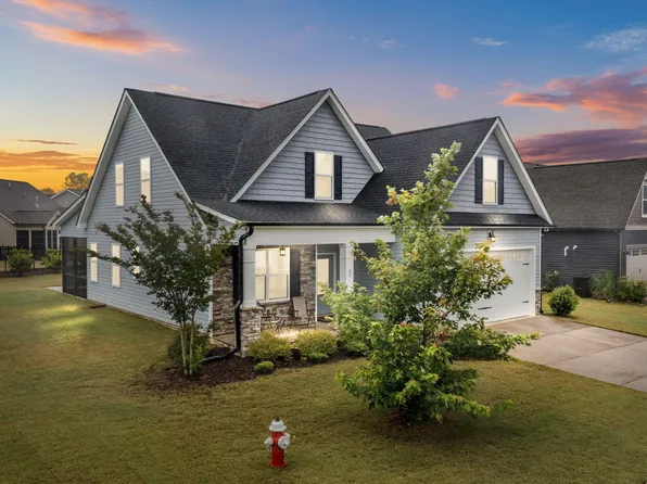 47 Scarlet Bell Dr, Youngsville, NC 27596