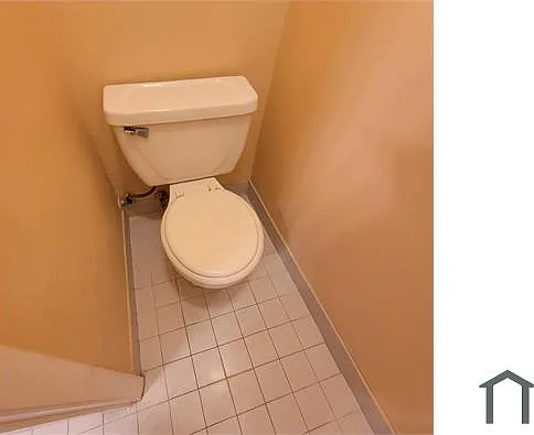 1051 Jefferson Dr #H — Photo 15