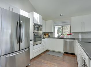 7 SW 68th Ave, Portland, OR 97225