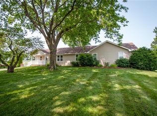 17050 King Rd, Lawson, MO 64062