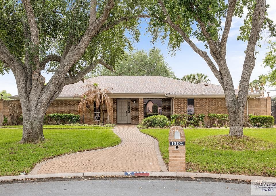 1st image of 1302 Magnolia Ct