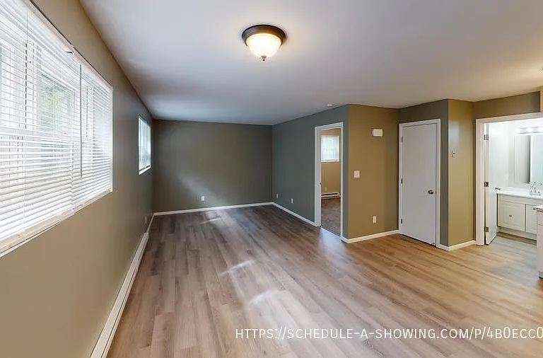 403 E Park St #31 — Photo 3