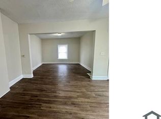 1045 12th St, Rock Island, IL 61201