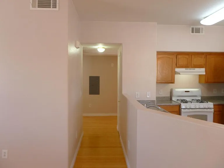 3400 Cabana Dr #2037 — Photo 7
