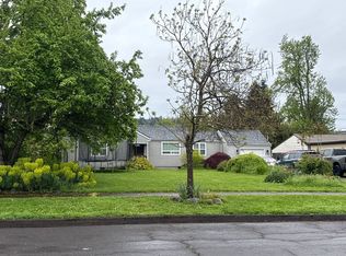 1481 D St, Springfield, OR 97477