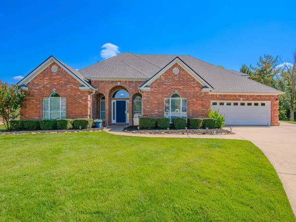 148 Marseille Dr, Maumelle, AR 72113