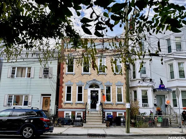 21 Hancock Avenue #3, Jersey City, NJ 07307