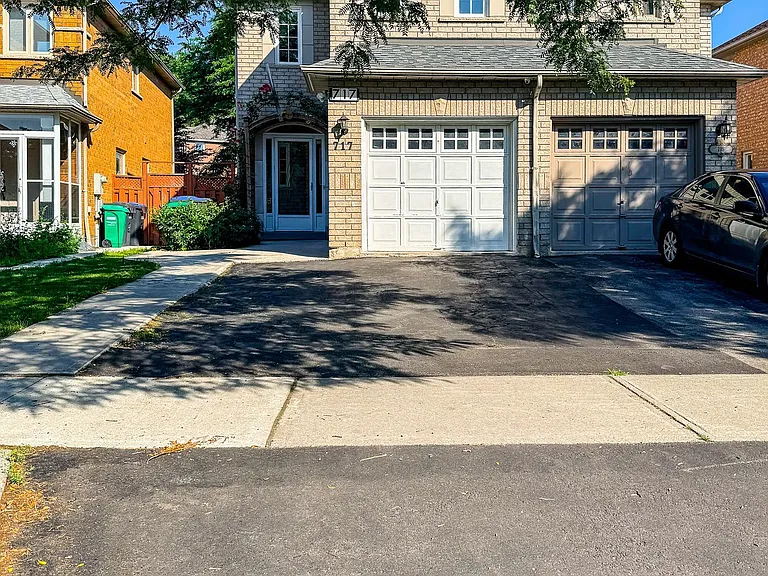 717 Mirage Pl — Photo 24