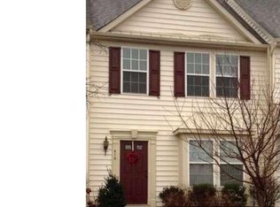 516 S Greenberry Ln, Dover, DE 19904