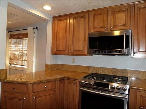 4th image of 1621 Shady Brook Dr